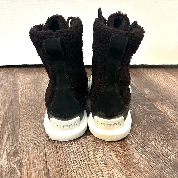 Sorel Explorer Next Joan Cozy Boots Black White Fall Winter 7 - Picture 4 of 7